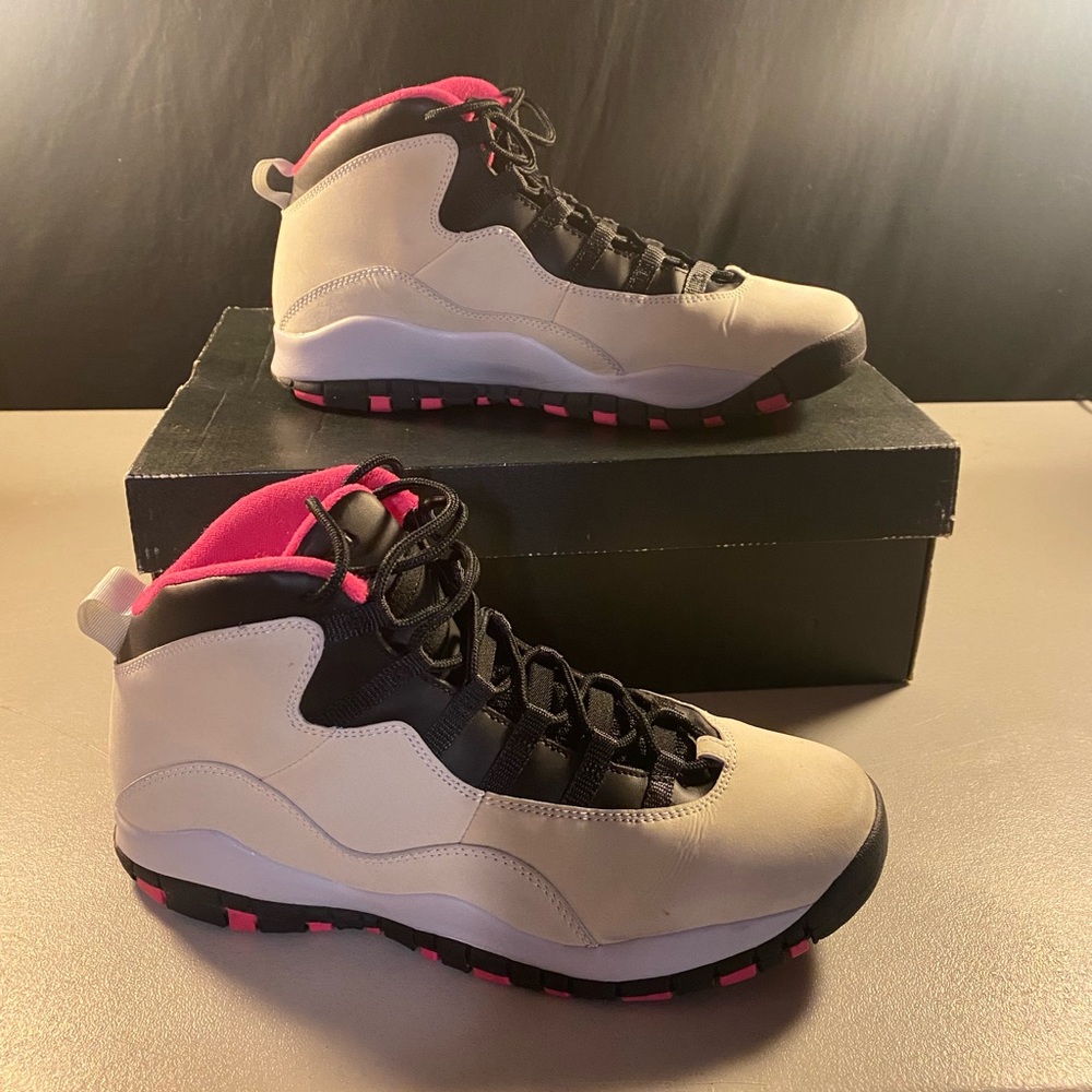 Girls pink/white Jordan Retro 10